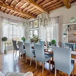 Villa Tuscan Style In