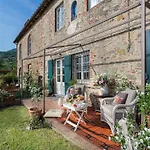 Tuscan Style In * Capannori