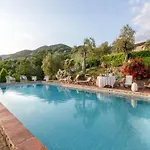 Tuscan Style In Villa Capannori