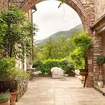 Tuscan Style In Villa *